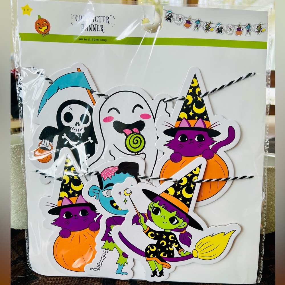 60” Hyde & Eek! Character Halloween Banner and Hyde & Eek! “Eeek!” Foil Banner